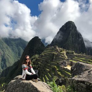 Meet your Posher, Marcela